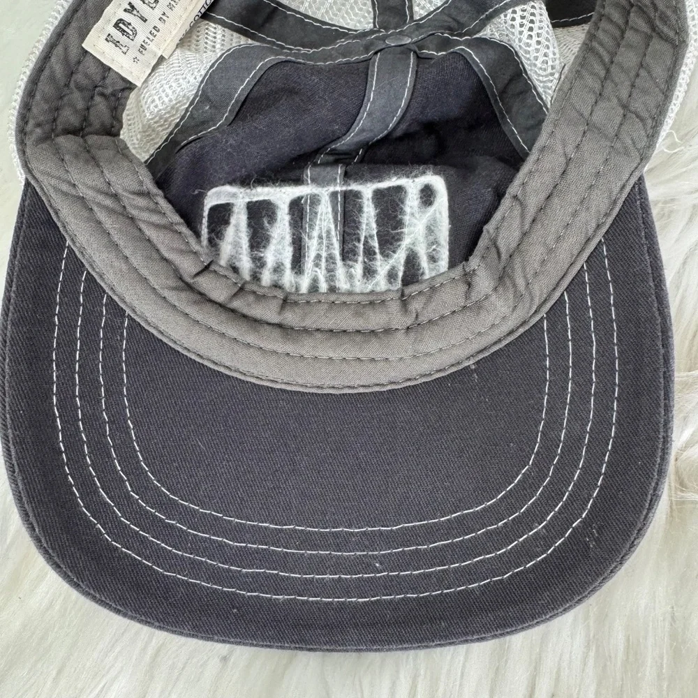 Idyllwind Beast Mode‎ Women's Mesh Back Ball Cap